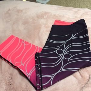 Fabletics Capri pants